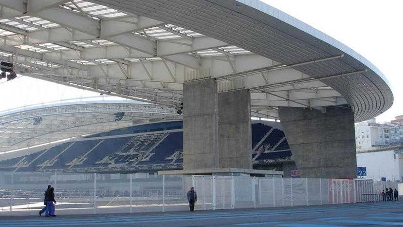 The world’s luggage storage network