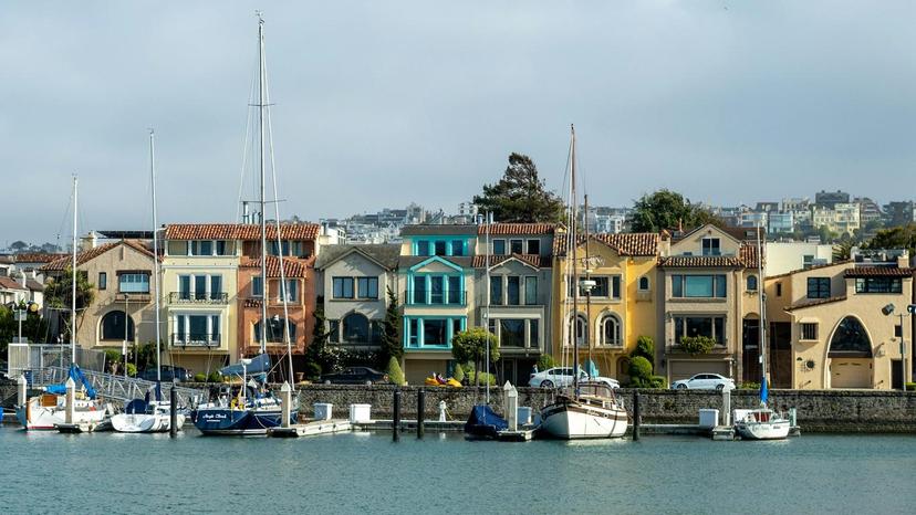 The world’s luggage storage network