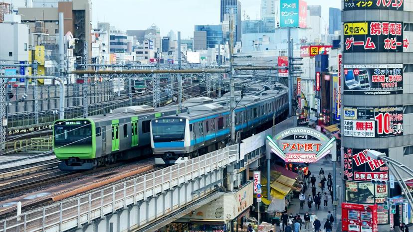 The world’s luggage storage network