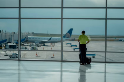 denver airport employee
