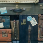 antique-luggage-stacked