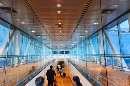 london heathrow airport passengers