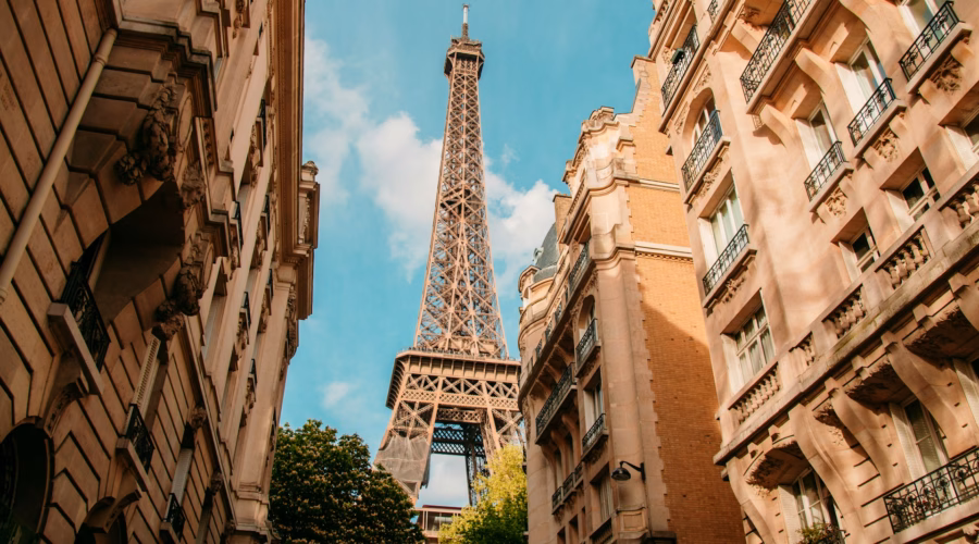 most visited cities in europe: view of paris eiffel tower