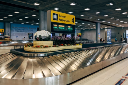 luggage claim line empty