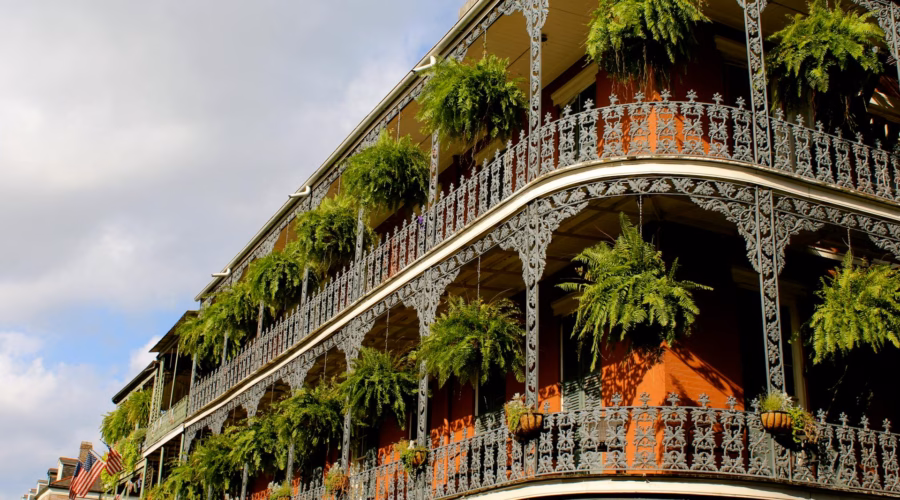 long-flight-new-orleans-building