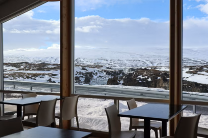 restaurant tabels: tipping in iceland