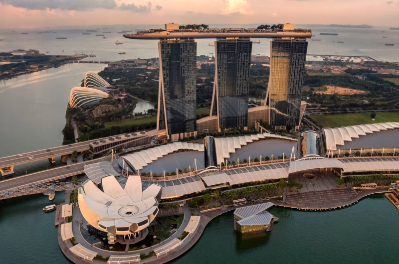 Best time to visit Singapore skyline at sunset