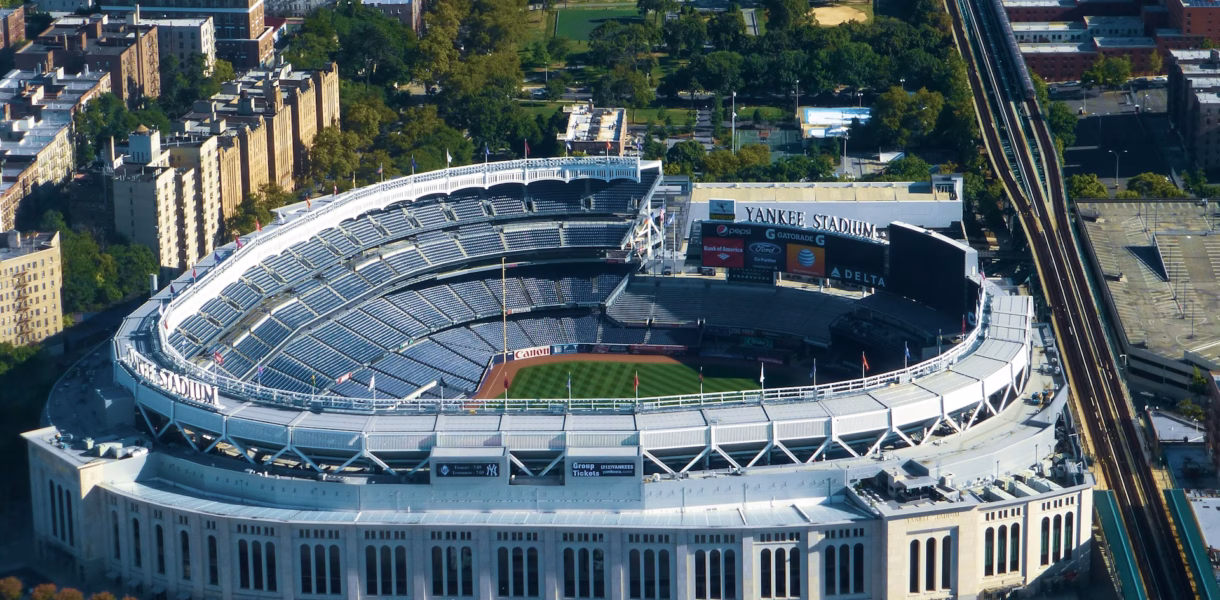NYC Yankee Stadium: bag policy