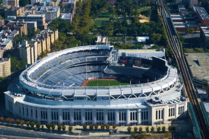 NYC Yankee Stadium: bag policy