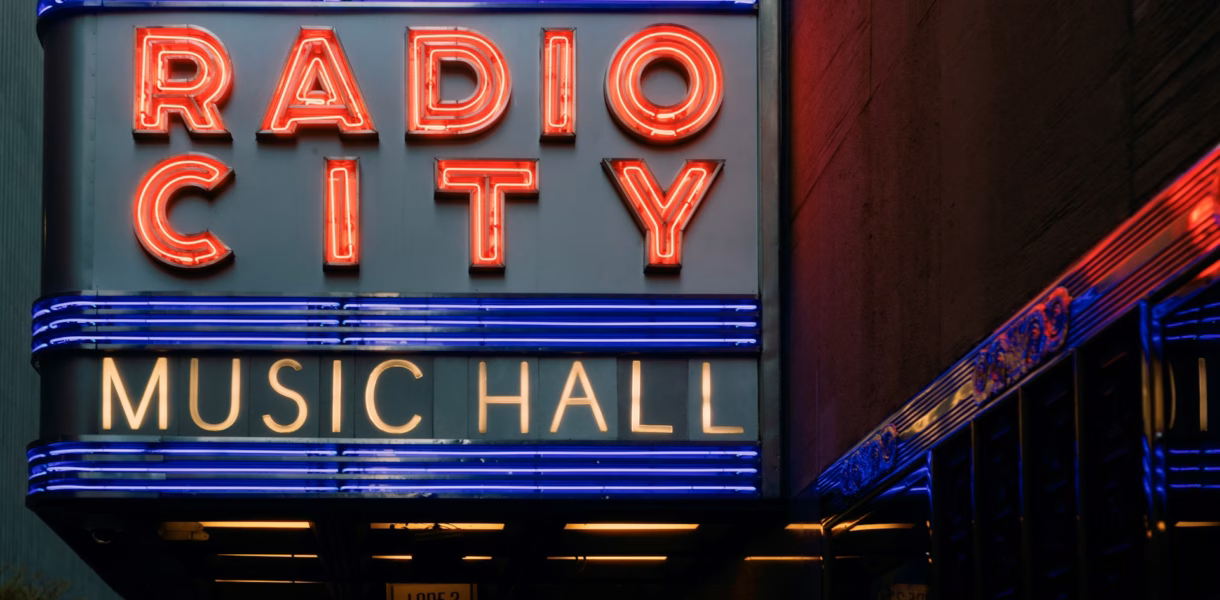 radio city music hall: bag policy