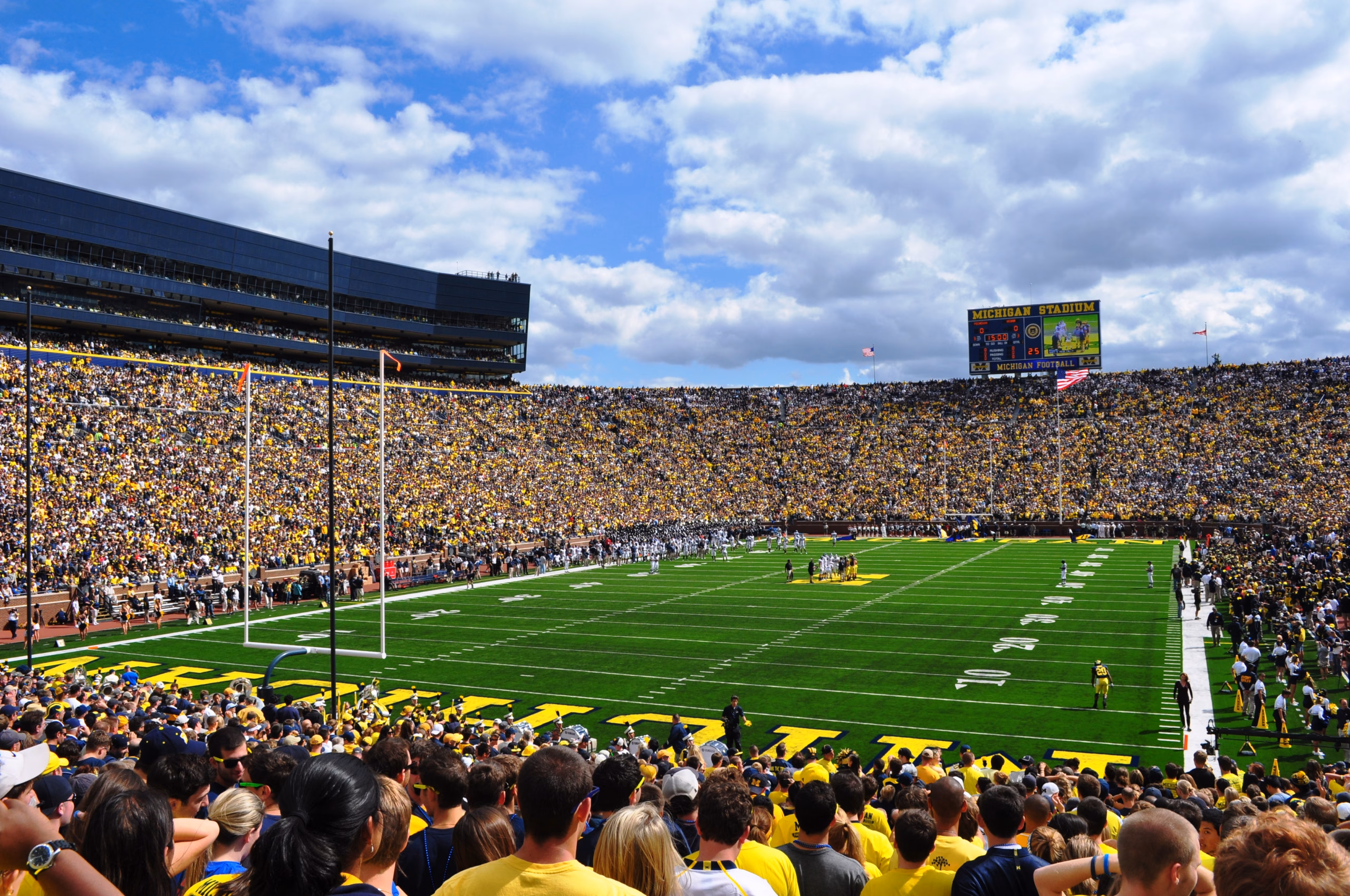 michigan stadium bag policy