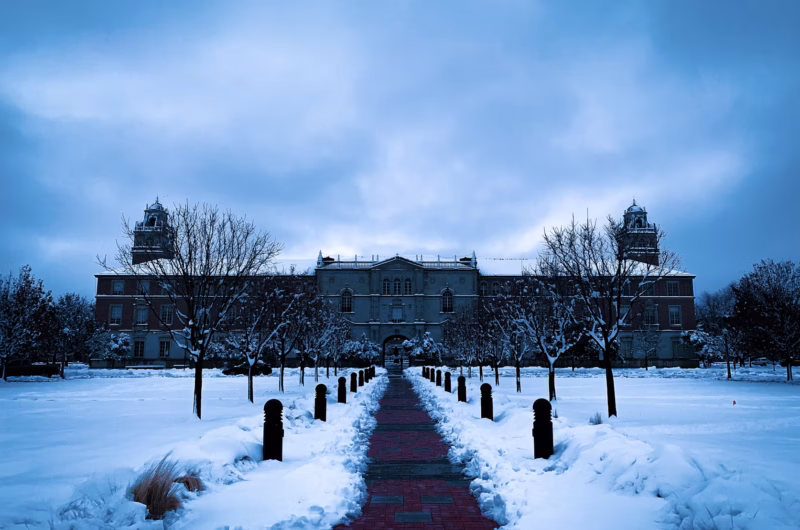 best places to visit in december in usa