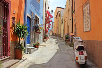 italy itinerary: scooter on the street