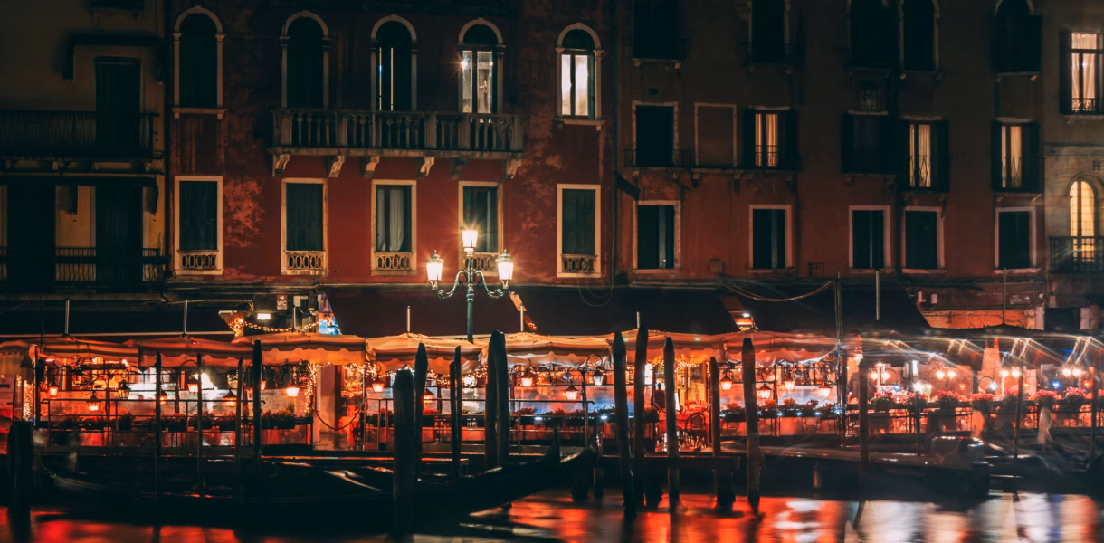 venice christmas market