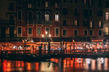 venice christmas market