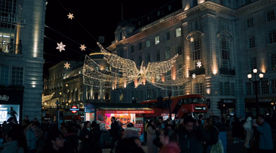 christmas carols london