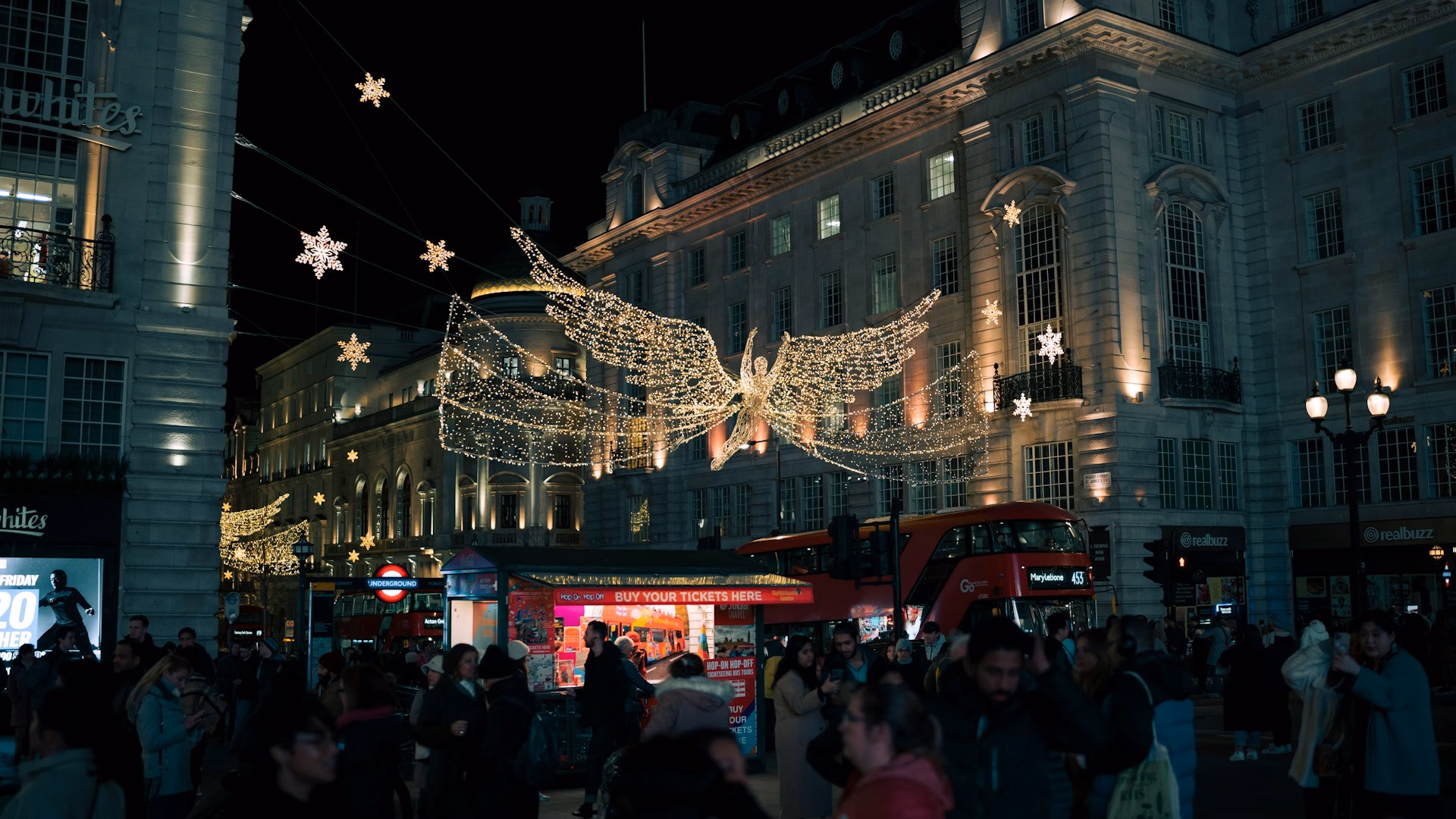 christmas carols london