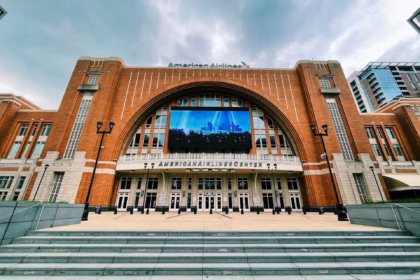 american airlines center bag policy