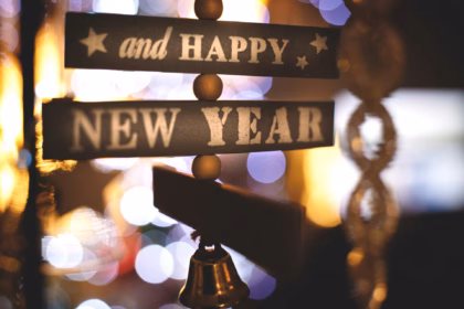 new year's eve traditions around the world