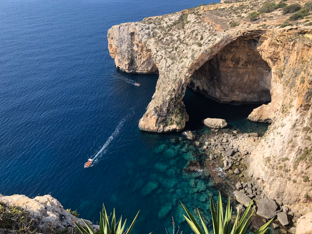 blue groto malta 