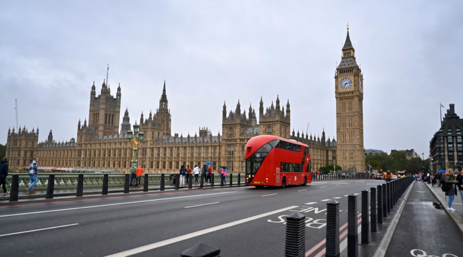 tipping in london