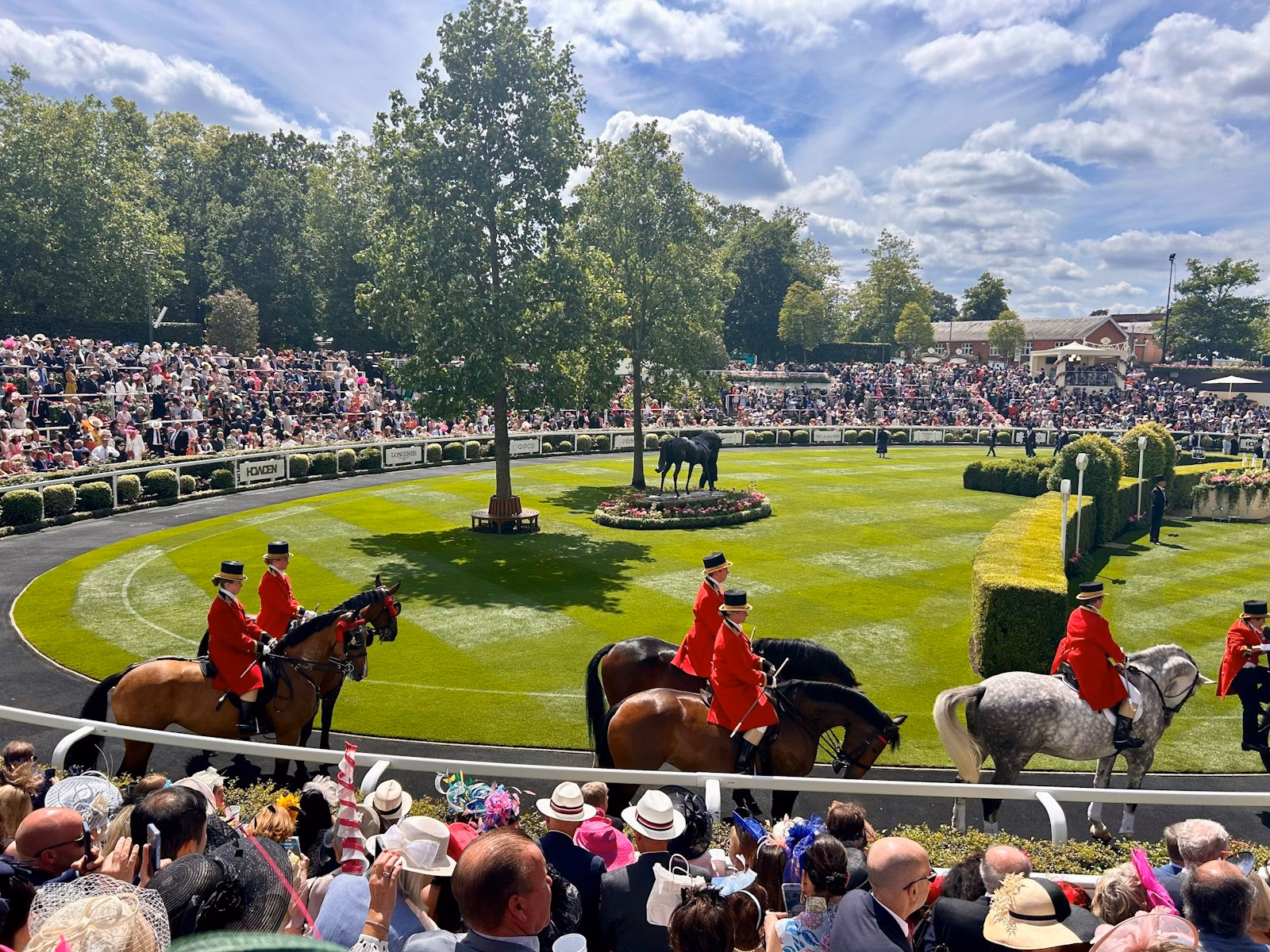 Horses racing on the track at Royal Ascot 2026
