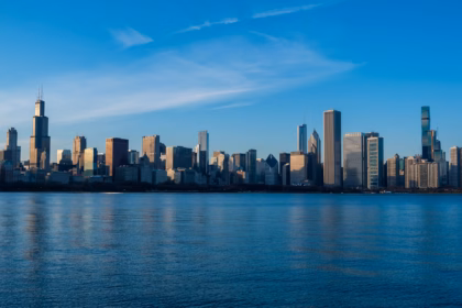 Downtown Chicago cityscape skyline