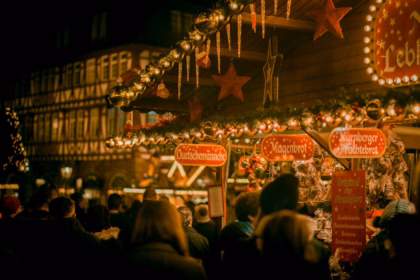 Dortmund Christmas Market 2026: visitors at illuminated market stalls at night